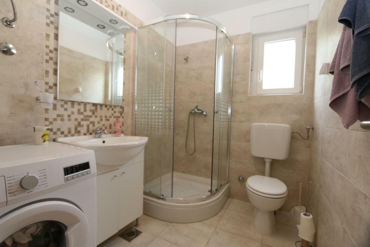 Apartment Samsa Mirica Čižići Eksteriør billede